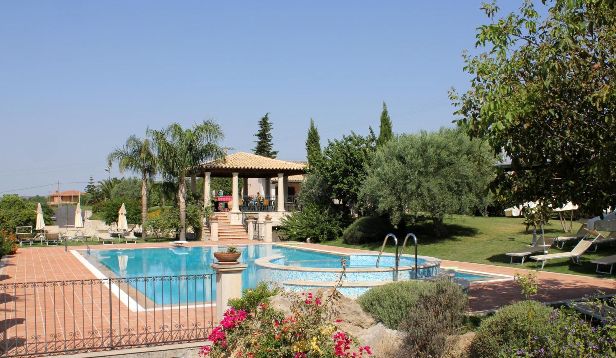 Agriturismo Il Granaio Hotel & Spa 모디카 외부 사진