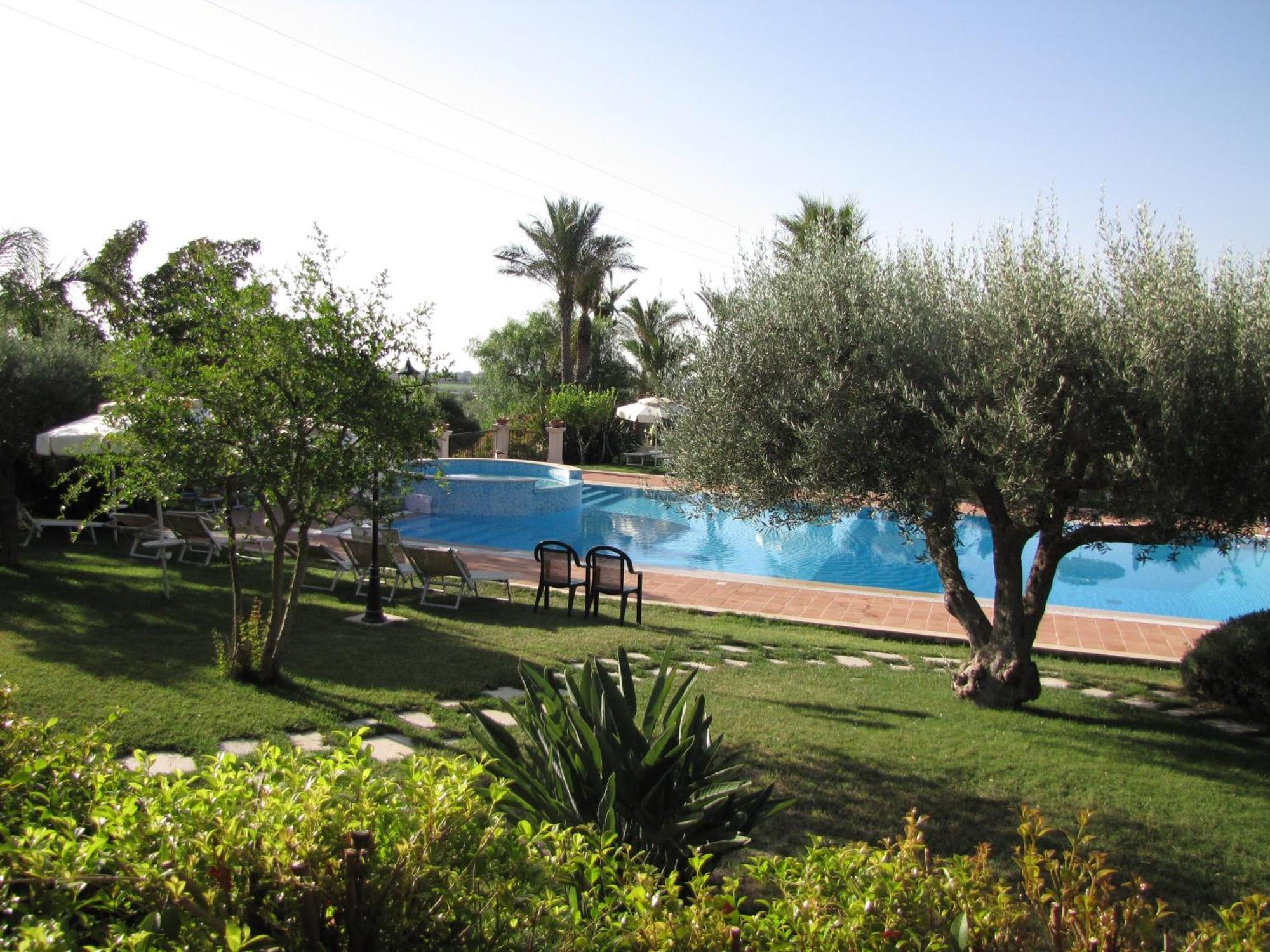 Agriturismo Il Granaio Hotel & Spa 모디카 외부 사진